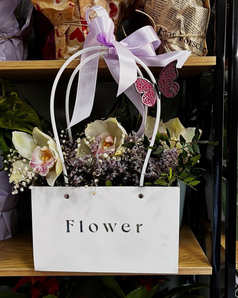 Luxury flower box
